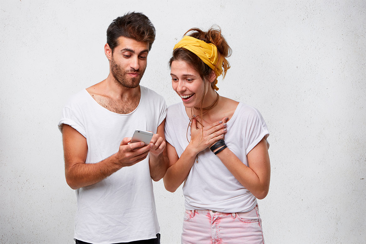 Watching mobile phone img